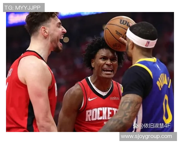 火箭与勇士激战回顾NBA经典对决比赛录像精彩瞬间解析