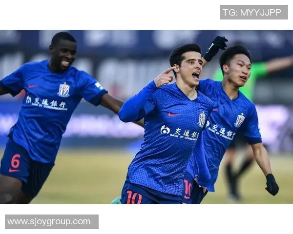 鲁能与申花今日精彩对决视频回顾及赛后分析